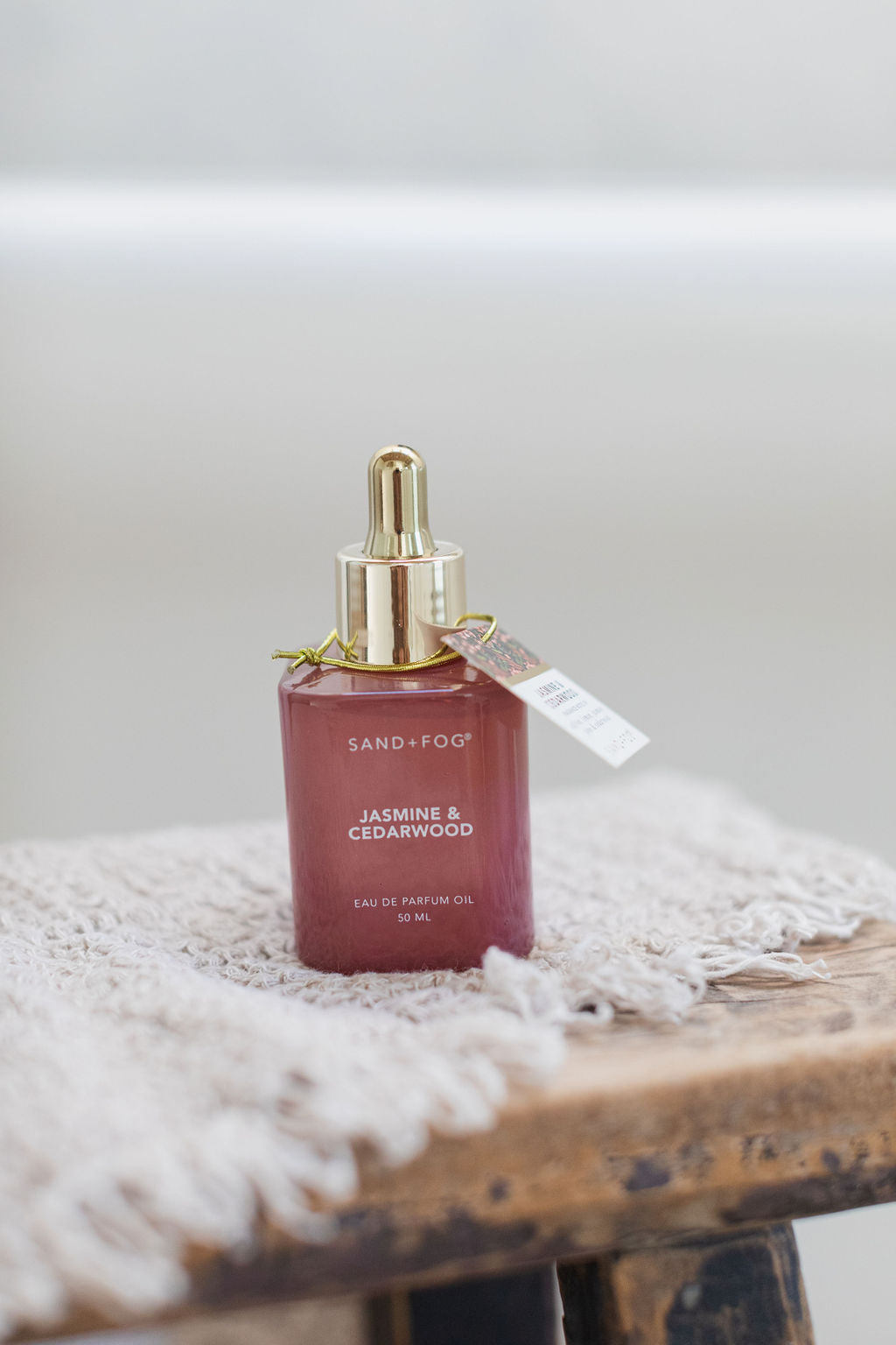 Luxurious Jasmine & Cedarwood 50 ml Perfume Oil Dropper